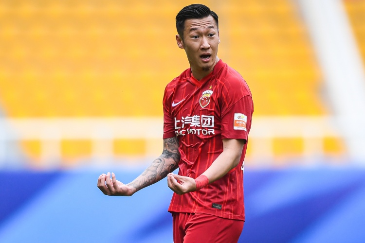 开云下载-徐新101分05秒进球 创上海海港足球俱乐部队史中超最晚时间进球