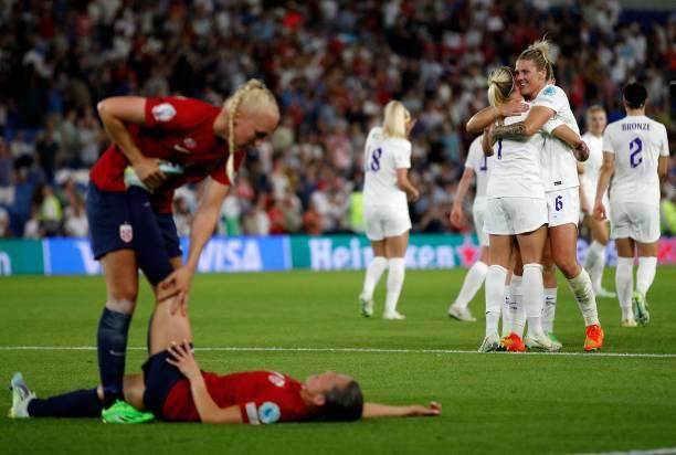 开云平台-【专栏】王勤伯：男足女性化，女足男性化