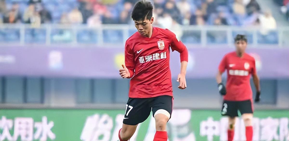 开云下载-坏消息!泰山队引援优柔寡断 签U23国足铁卫恐告吹 或留下大隐患